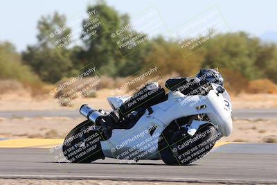 media/Oct-20-2024-CVMA (Sun) [[d4a3dff211]]/Race 9-Formulw LW Twins SHOOTOUT/